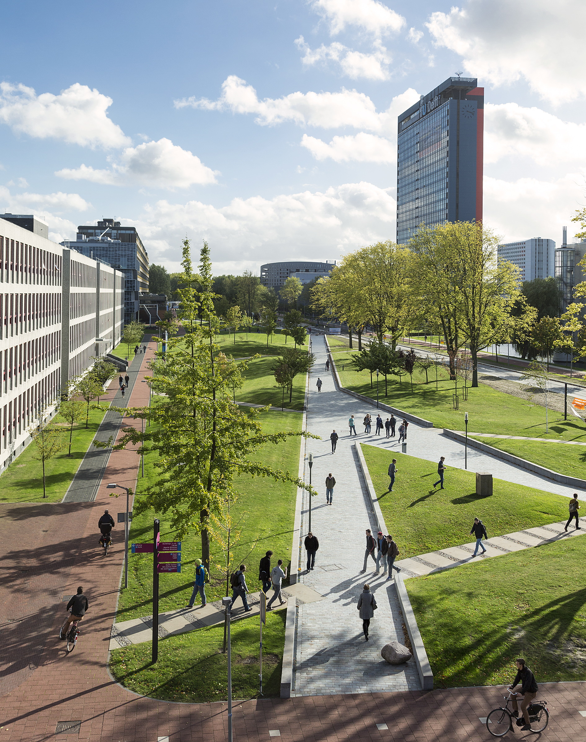 TU Delft campus with the EEMCS building